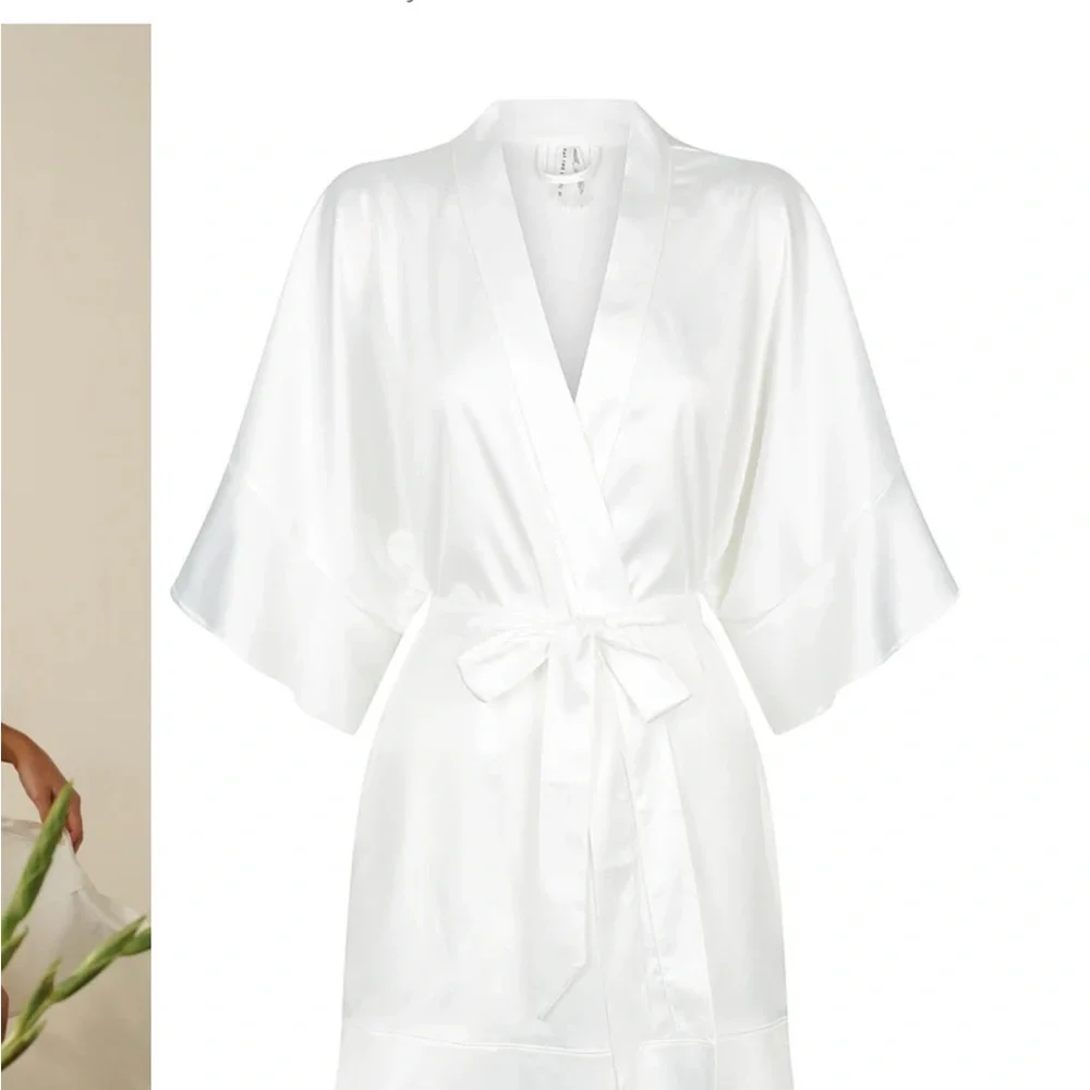 Bridal Robe - Picture 6 of 6